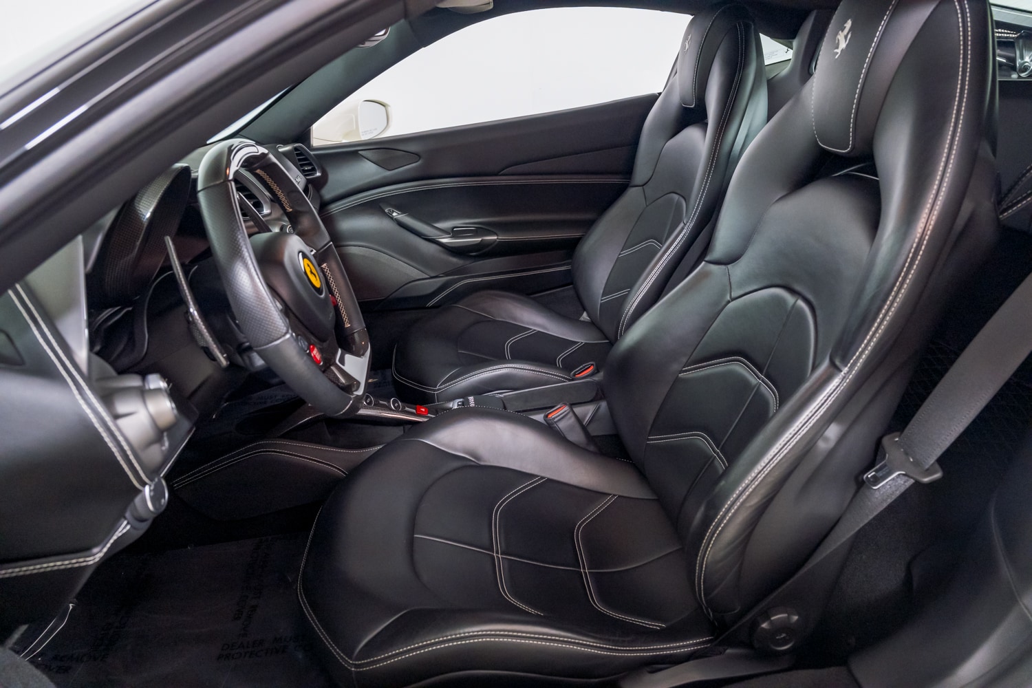 2016 Ferrari 488 GTB photo 15