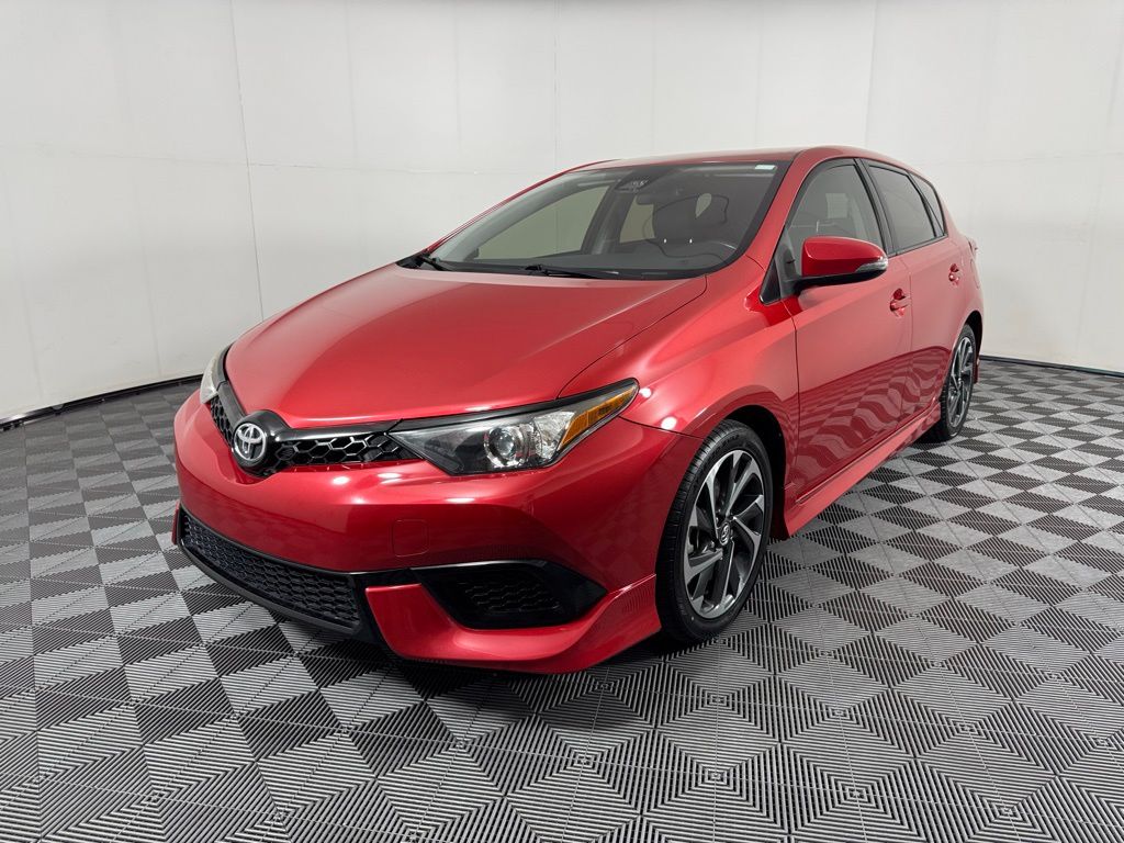 2017 Toyota Corolla iM Base photo 2