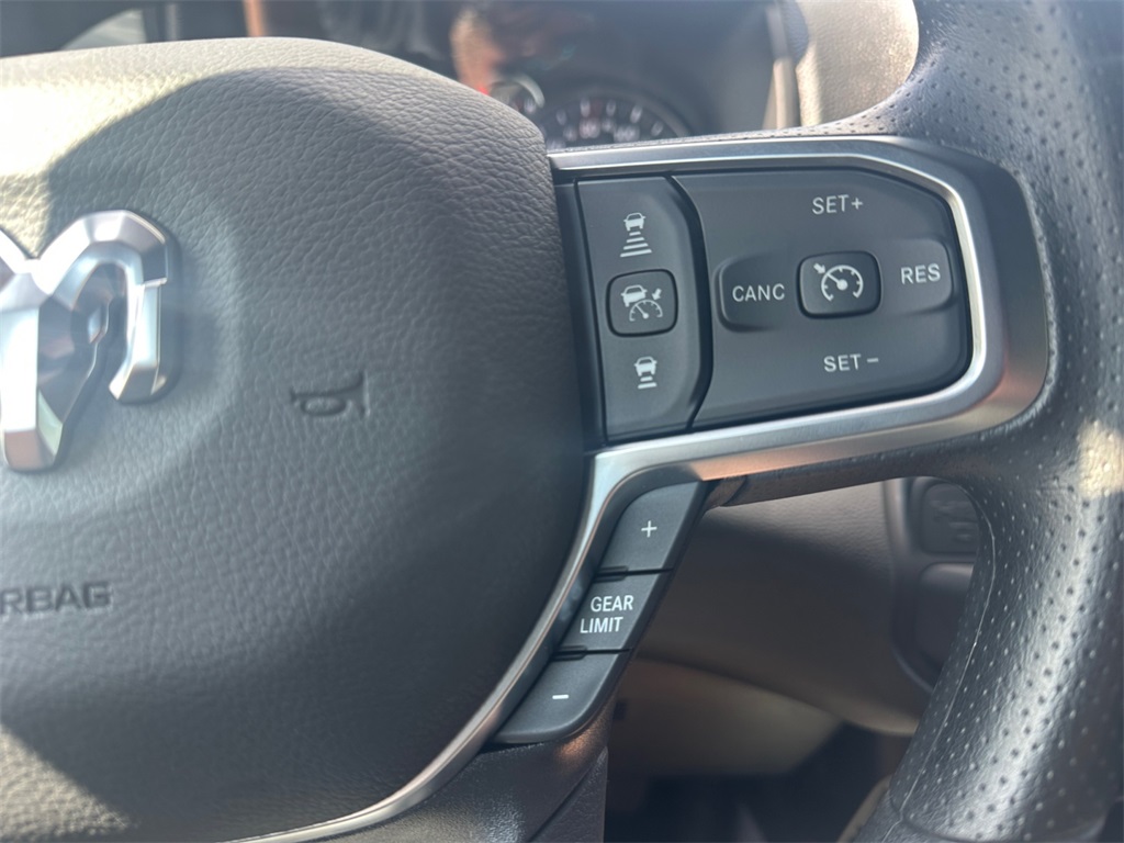 2025 Ram 5500 Tradesman photo 26