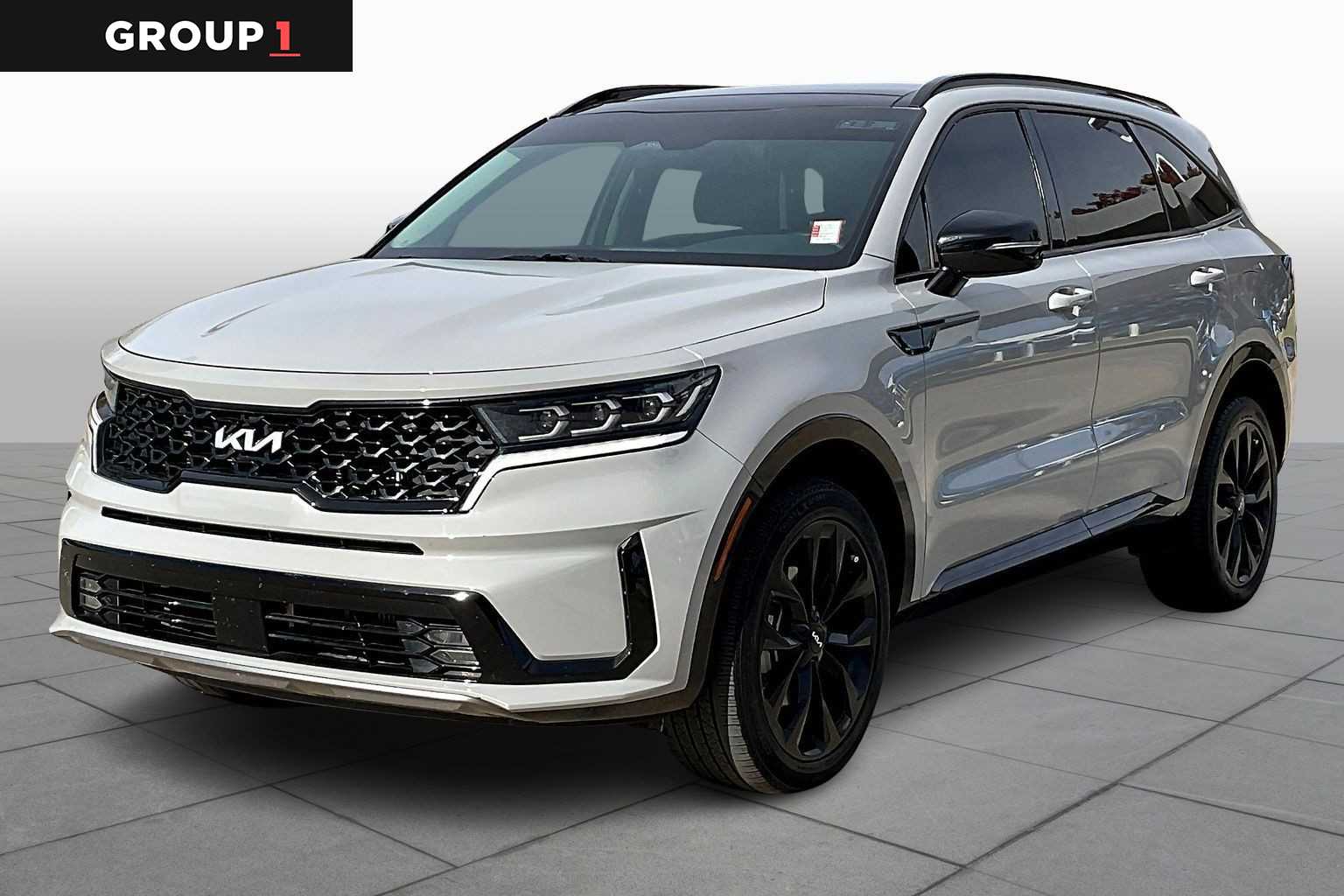 2022 Kia Sorento SX's photo