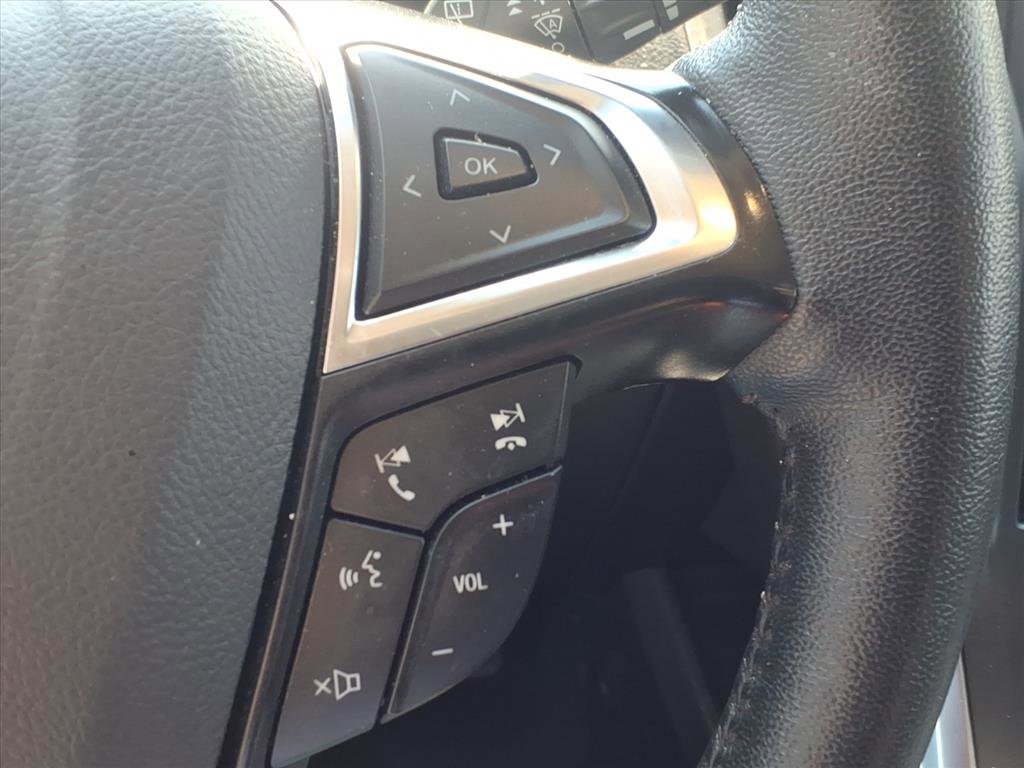 2024 Ford Edge Titanium photo 14