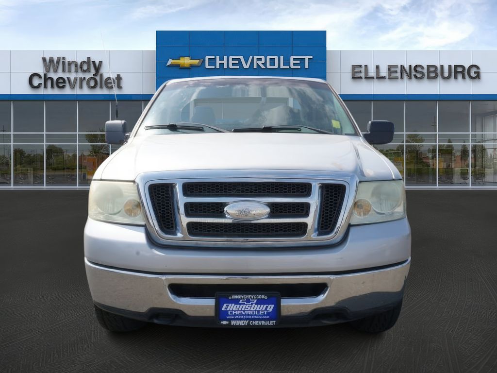 2008 Ford F-150 XLT photo 2