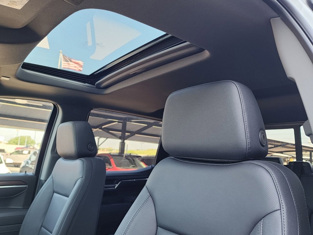 2025 Gmc Sierra 1500 SLT photo 16