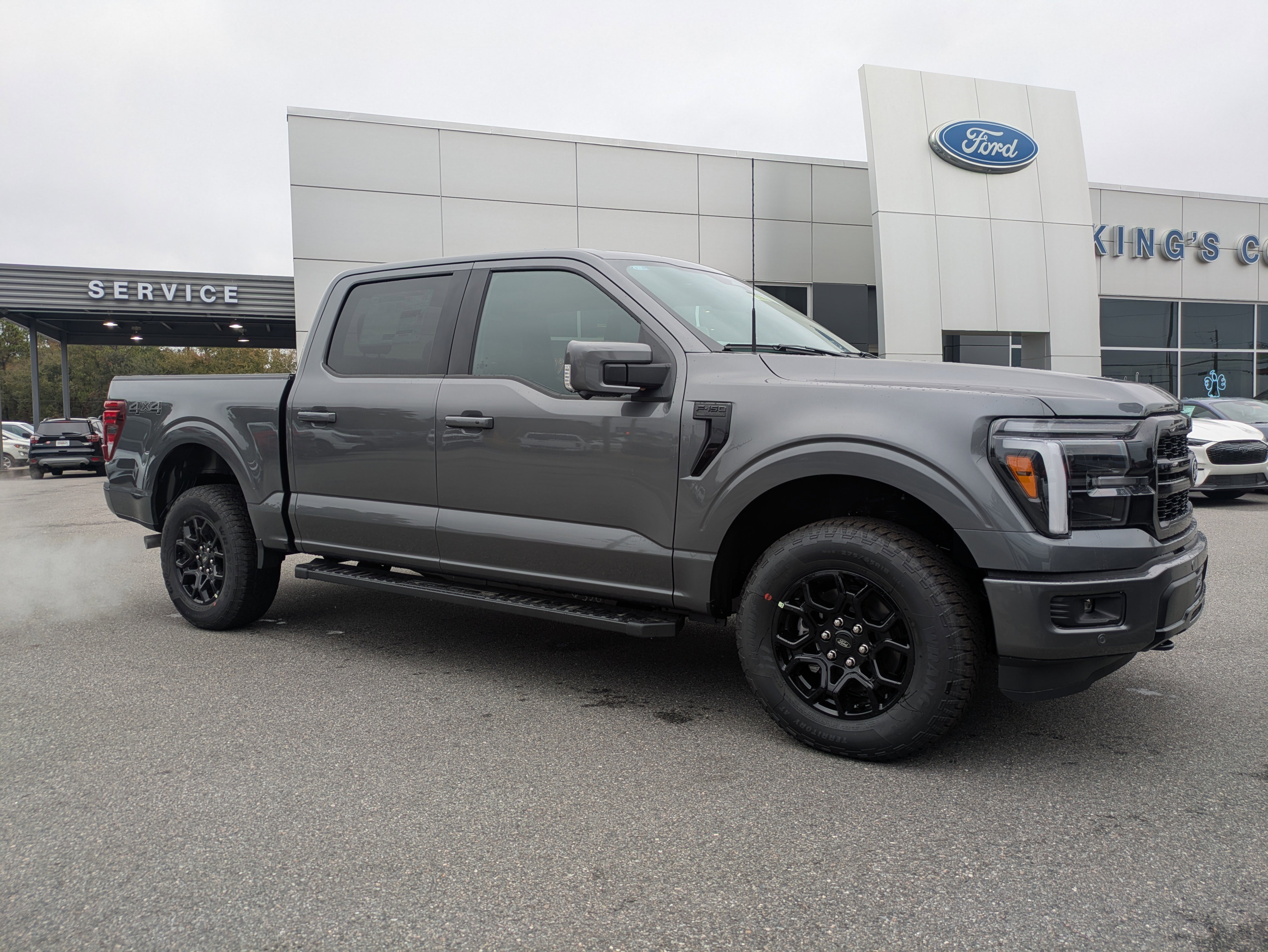 2025 Ford F-150 Lariat's photo