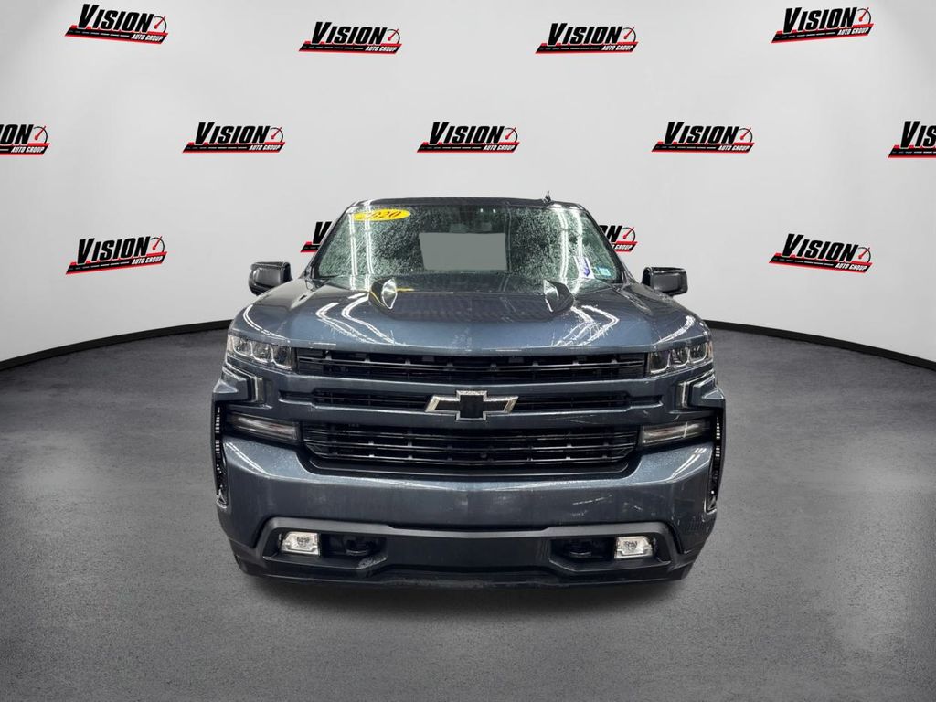 2020 Chevrolet Silverado 1500 RST photo 2