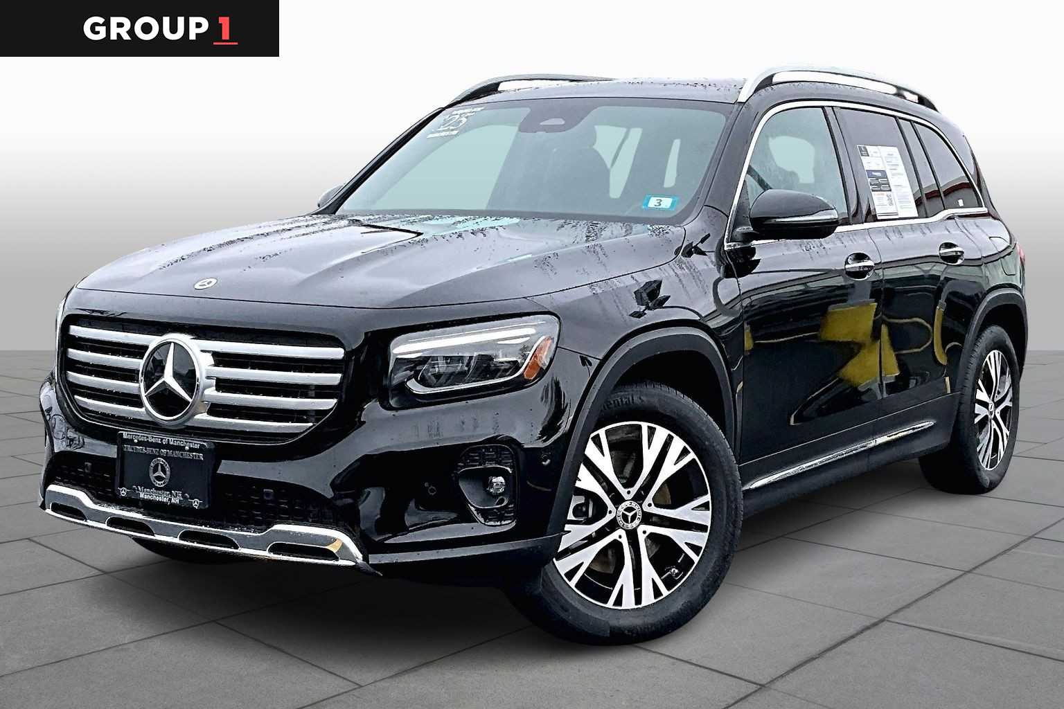 2025 Mercedes-Benz GLB Base's photo