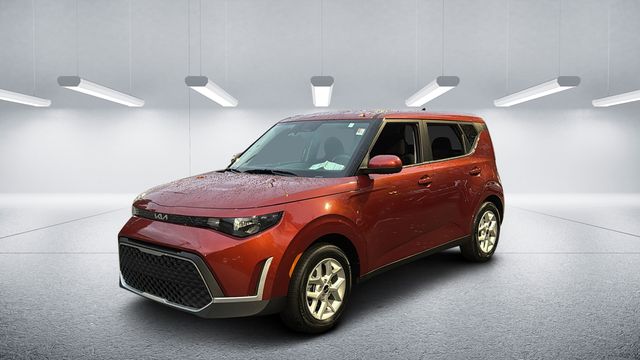 2024 Kia Soul LX's photo
