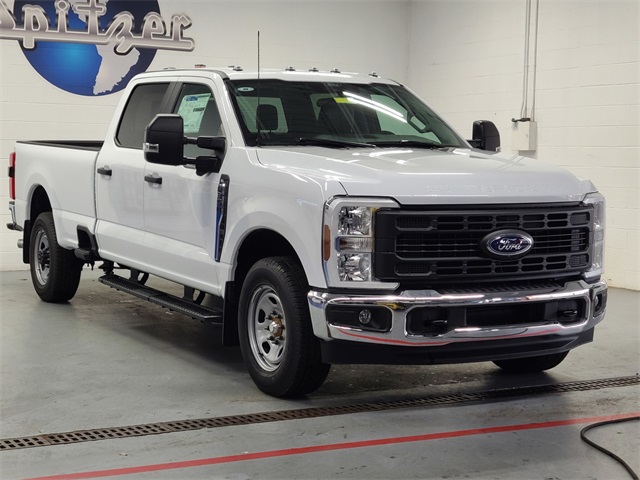2024 Ford F-350 XL photo 2