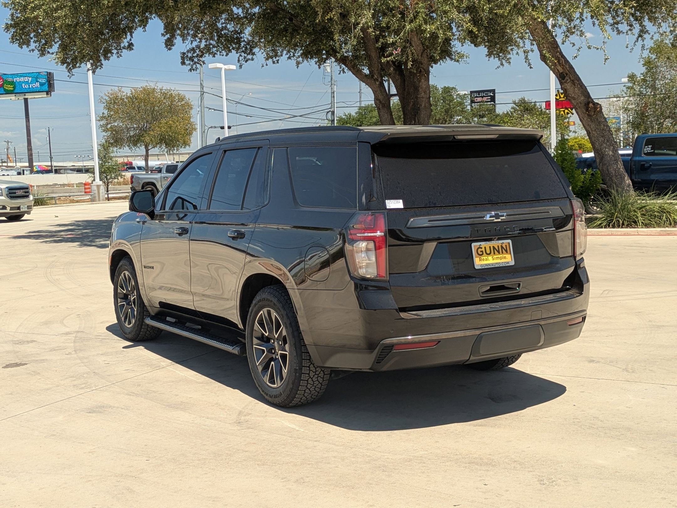 2021 Chevrolet Tahoe Z71 photo 5