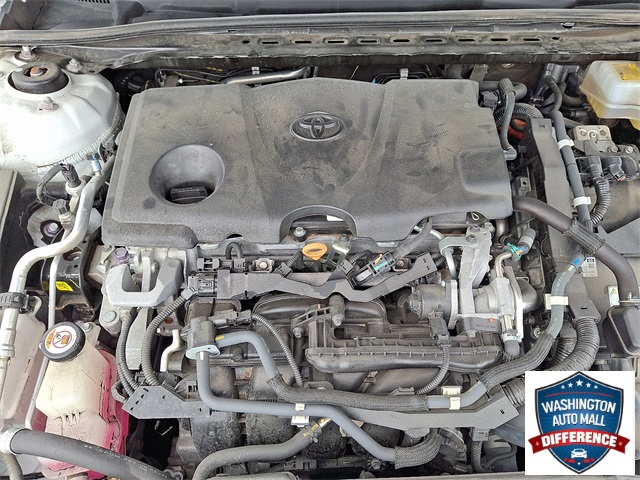 2018 Toyota Camry Hybrid XLE photo 25