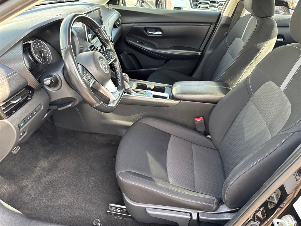 2022 Nissan Sentra SV photo 23