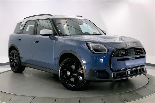 2026 MINI Countryman S's photo