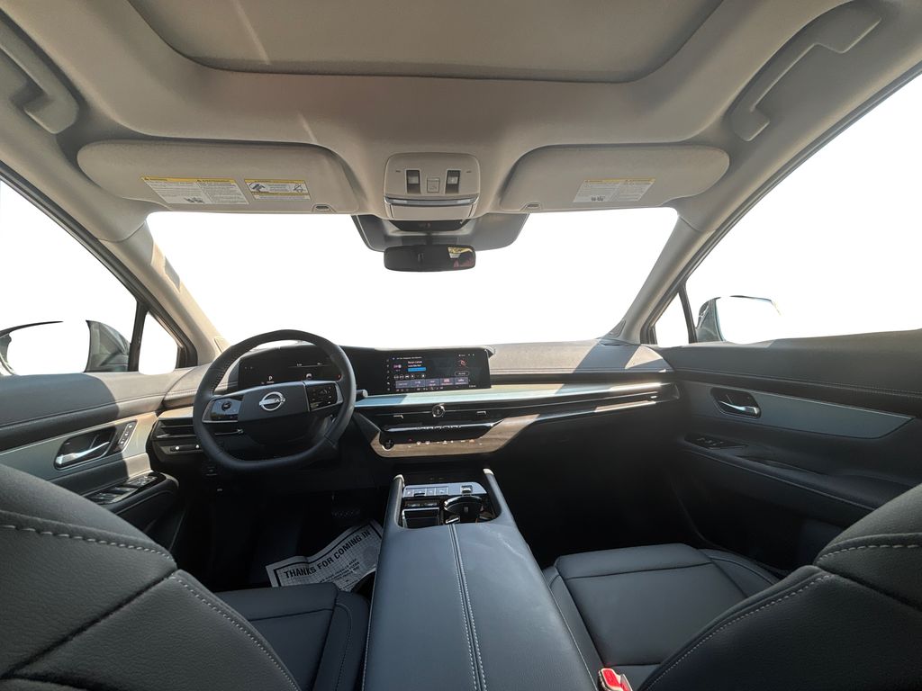 2025 Nissan Murano SL photo 14