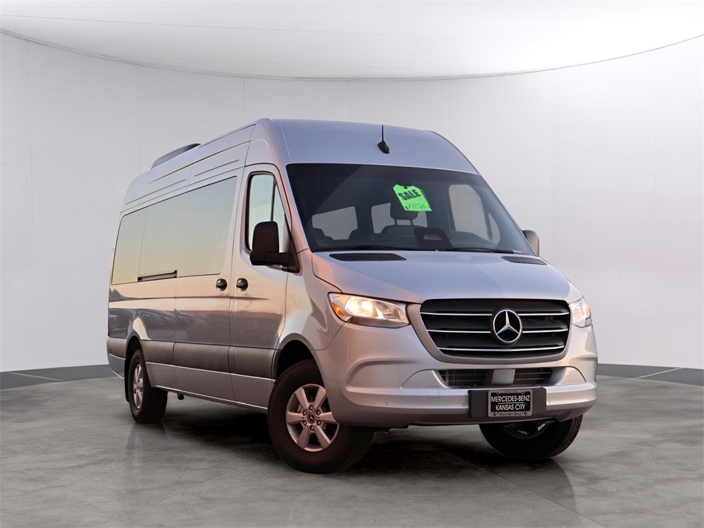 2025 Mercedes-Benz Sprinter Passenger Van Base's photo