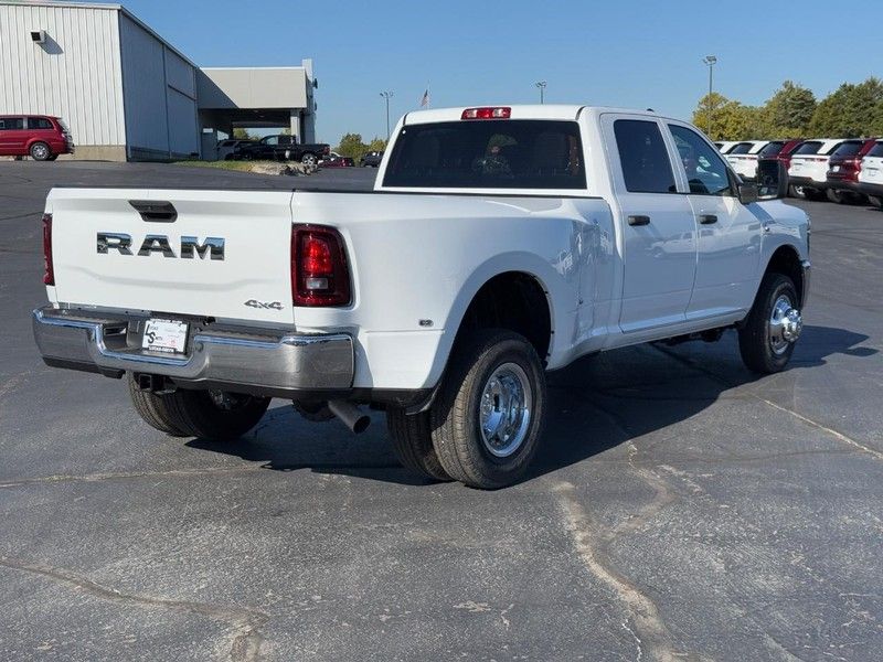 2026 Ram 3500 Tradesman photo 3