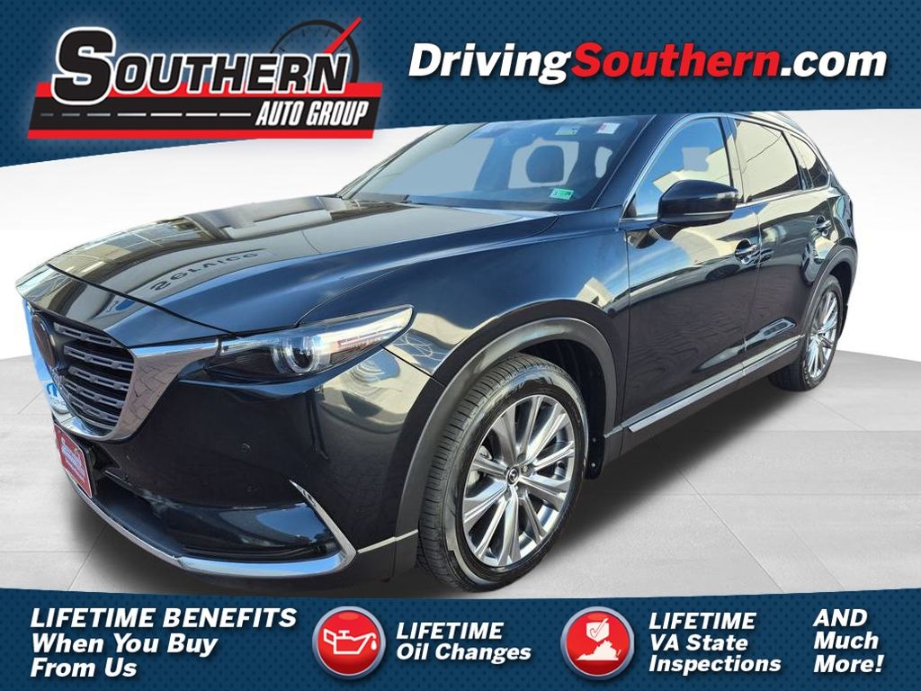 2022 Mazda CX-9 Signature's photo