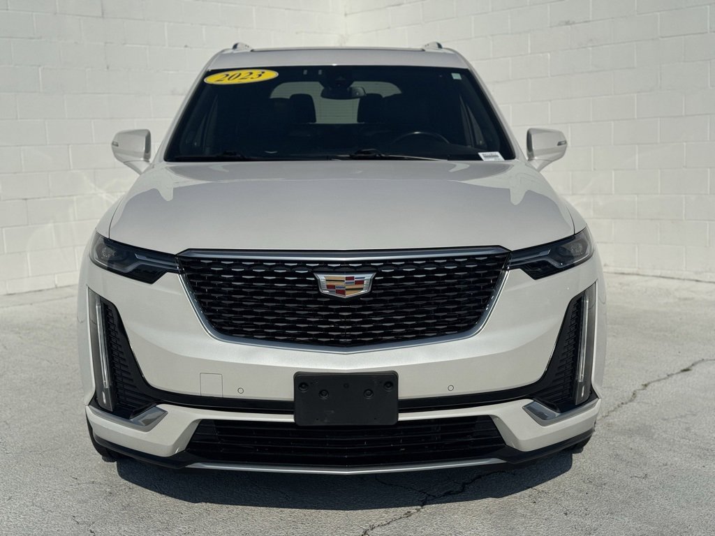 2023 Cadillac XT6 Premium Luxury photo 3