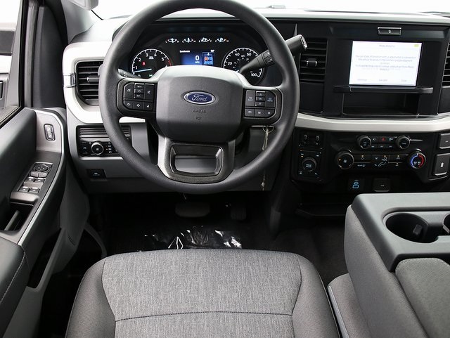 2026 Ford F-250 XL photo 14