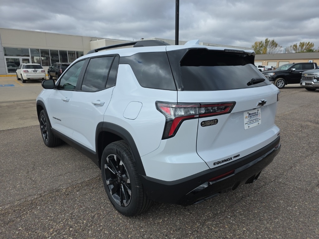 2026 Chevrolet Equinox RS photo 3