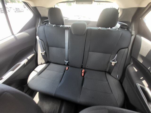 2025 Nissan Kicks Play S photo 11