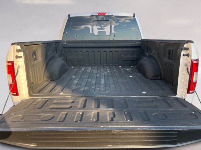 2019 Ford F-150 Lariat photo 13