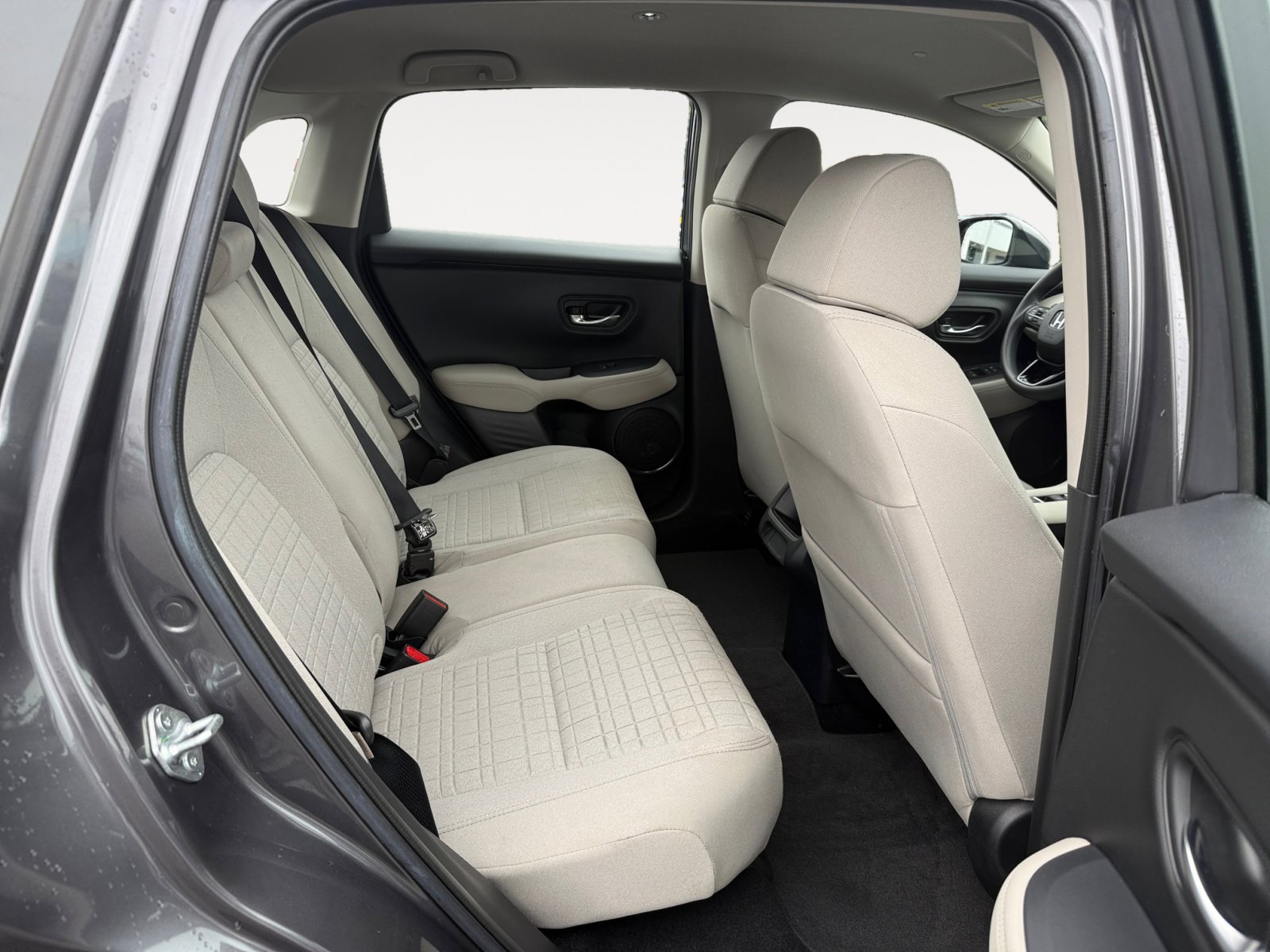 2024 Honda HR-V LX photo 18