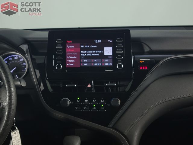 2021 Toyota Camry LE photo 19