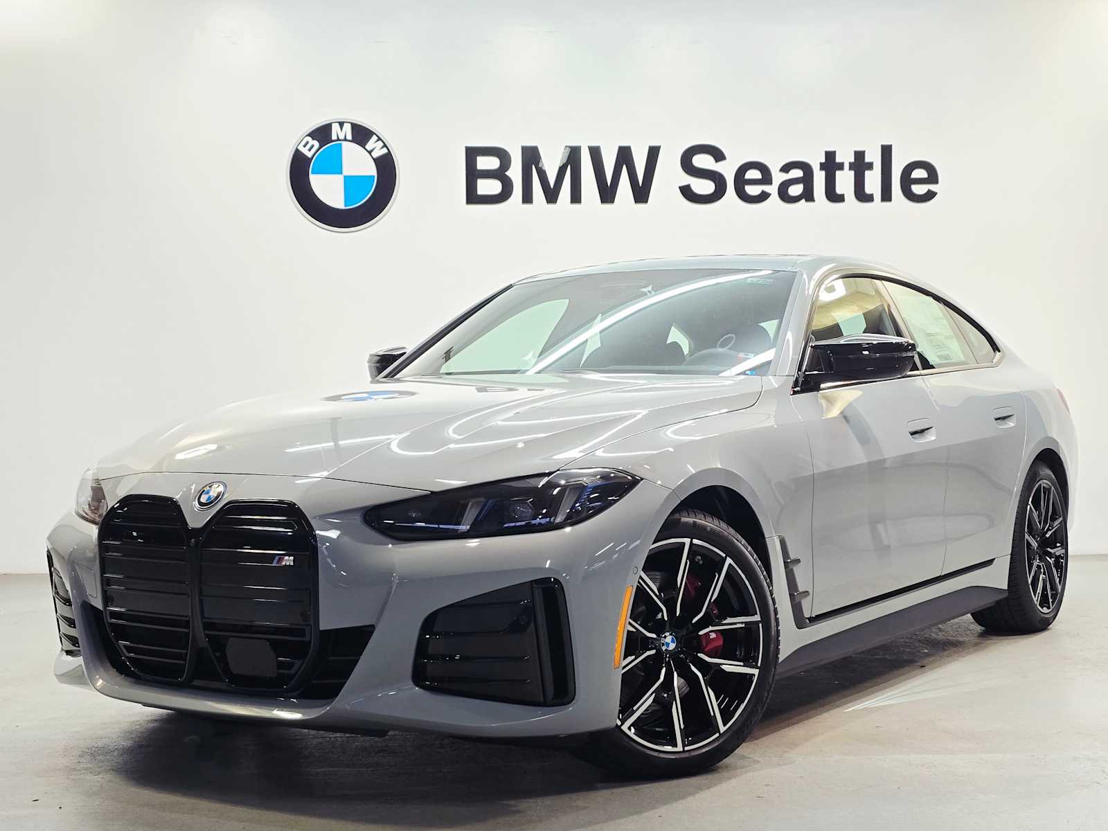 2025 BMW i4 M50's photo