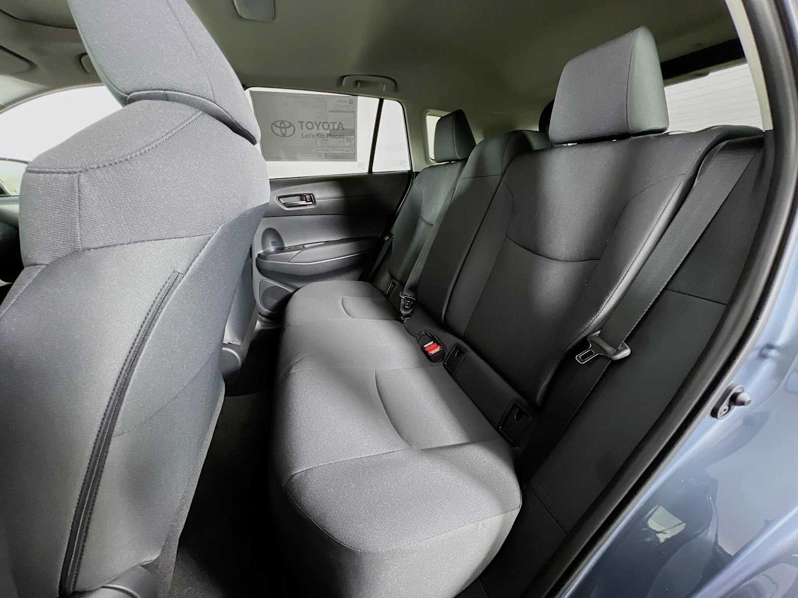 2026 Toyota Corolla Cross LE photo 13
