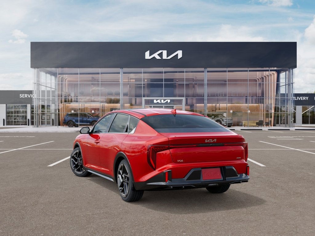 2025 Kia K4 GT-Line photo 3
