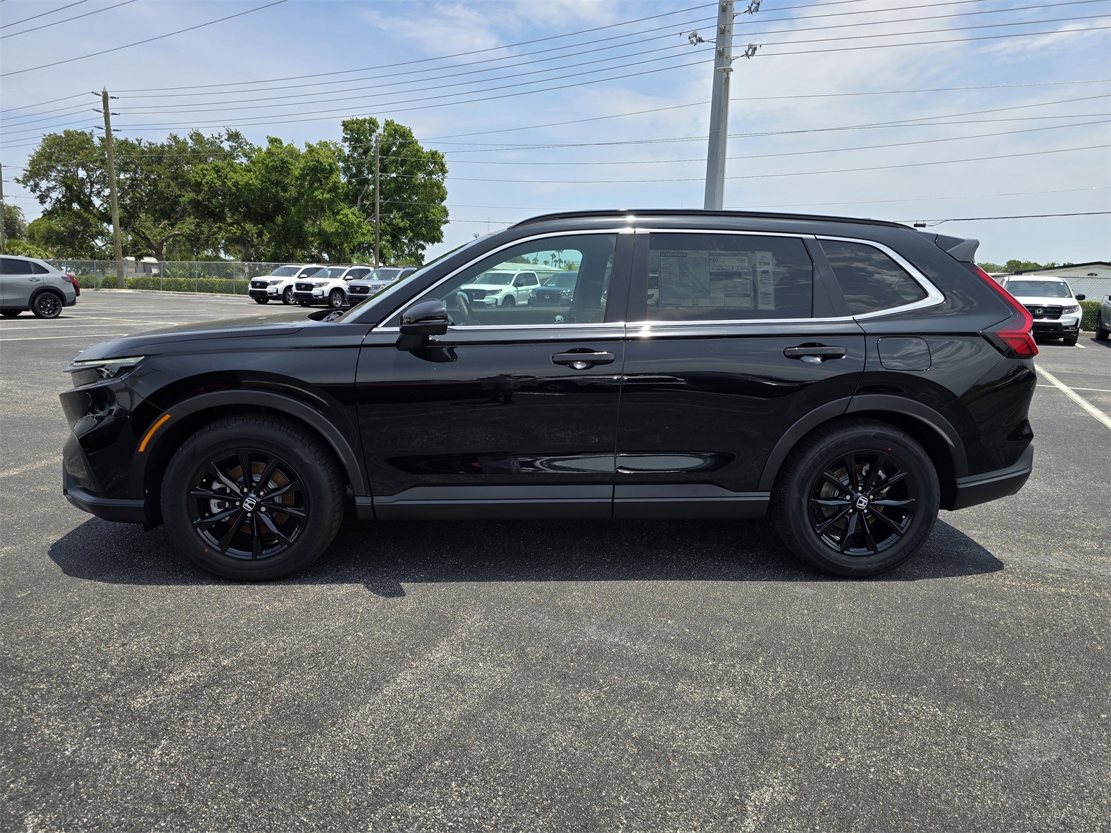 2025 Honda CR-V Hybrid Sport-L photo 4