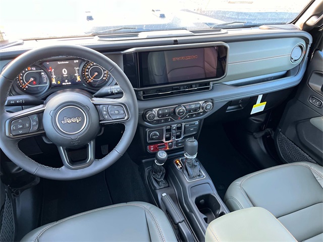 2025 Jeep Gladiator Mojave photo 14