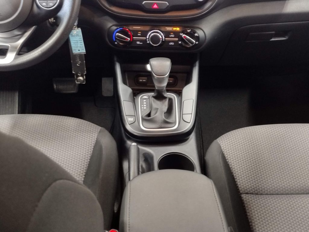 2023 Kia Soul LX photo 29