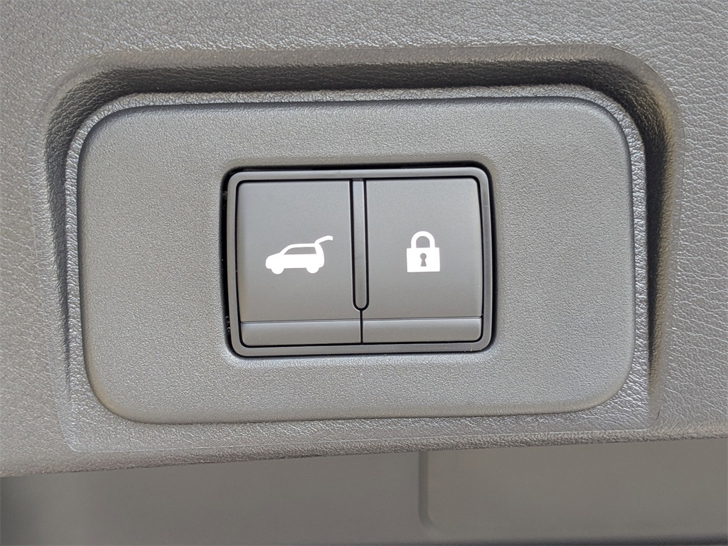 2026 Nissan Rogue SV photo 10