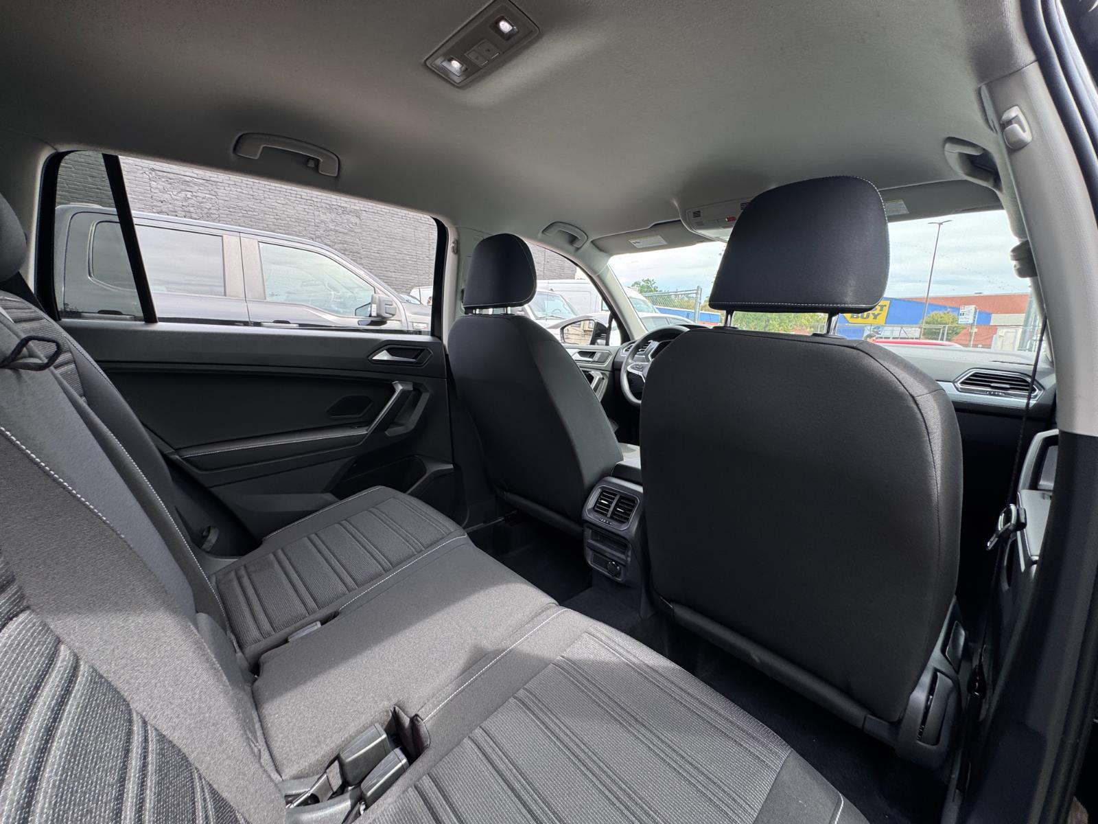2022 Volkswagen Tiguan S photo 26