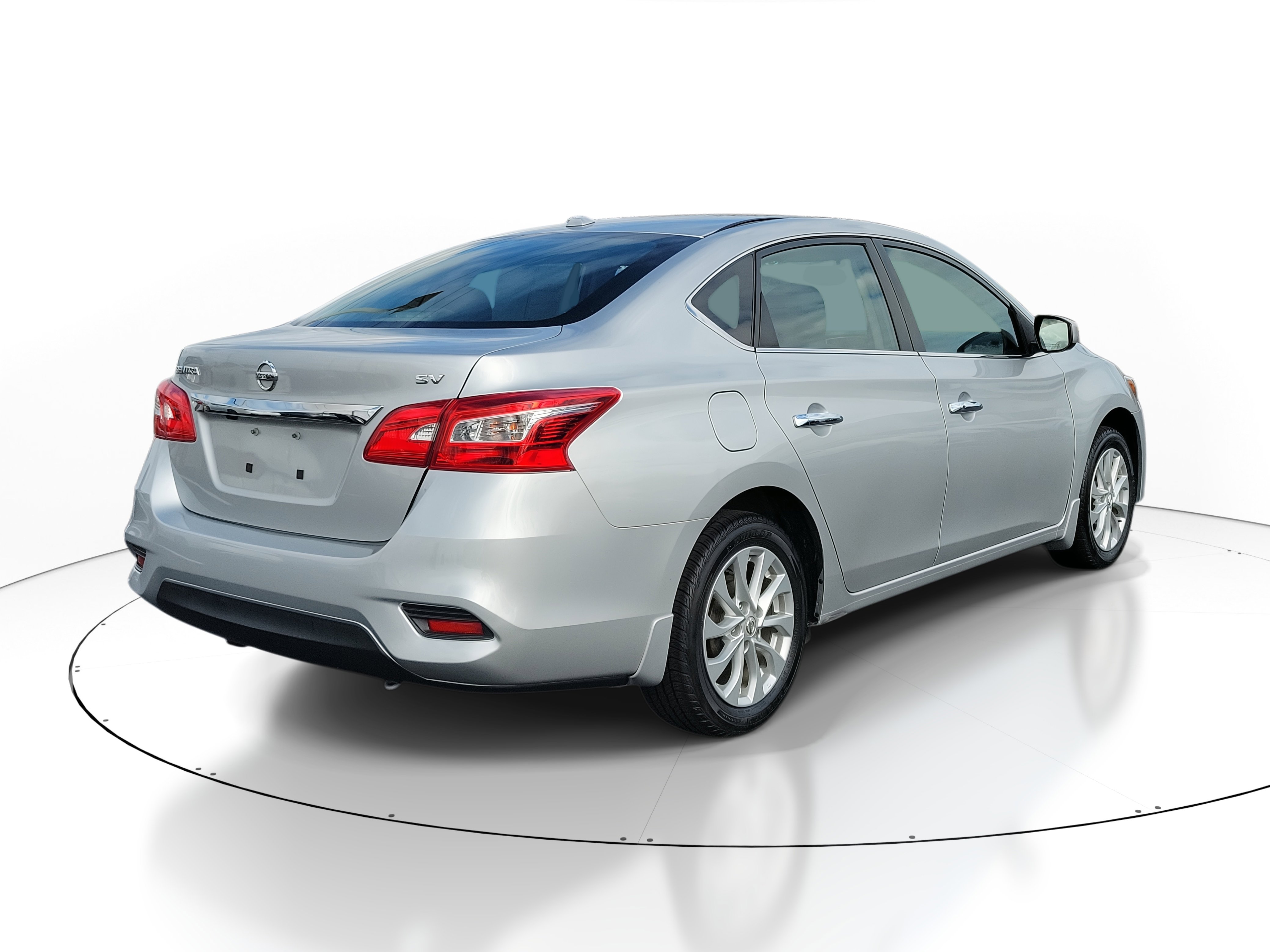 2019 Nissan Sentra SV photo 4