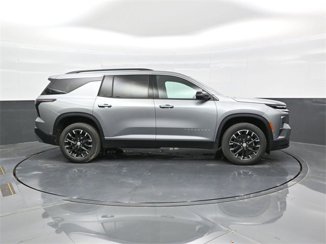 2026 Chevrolet Traverse photo 7
