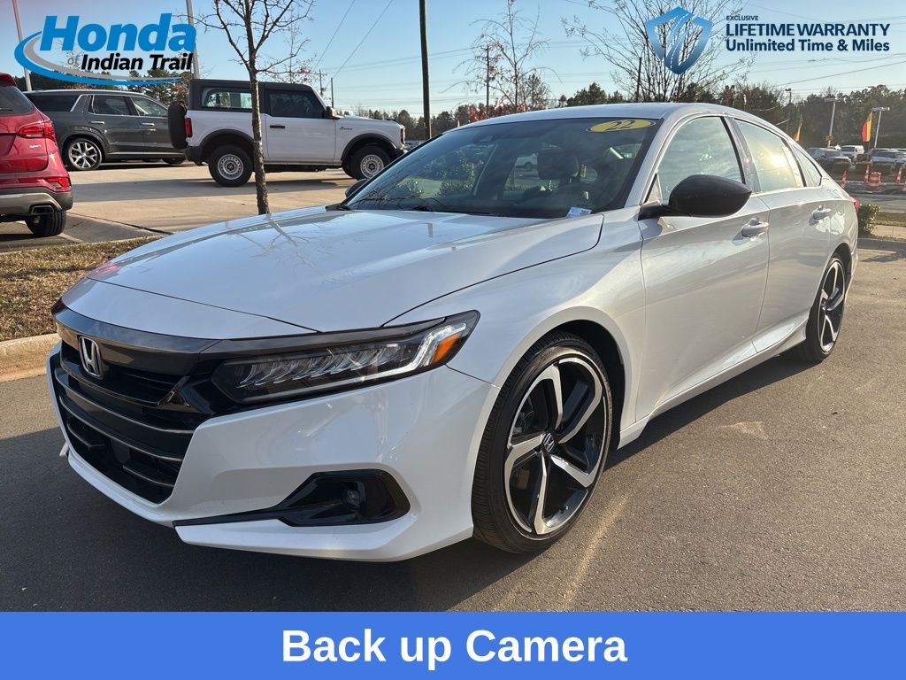 2022 Honda Accord Sport's photo