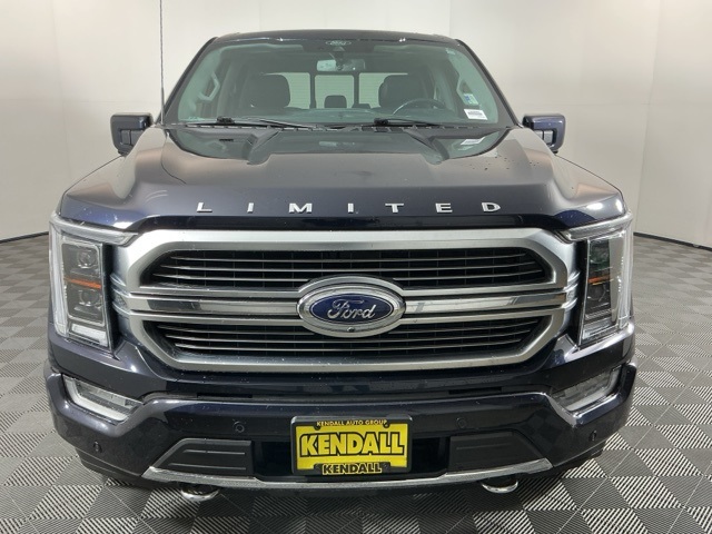 2022 Ford F-150 Limited photo 2