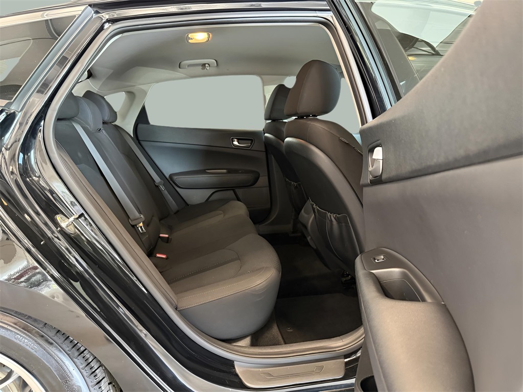 2018 Kia Optima LX photo 23
