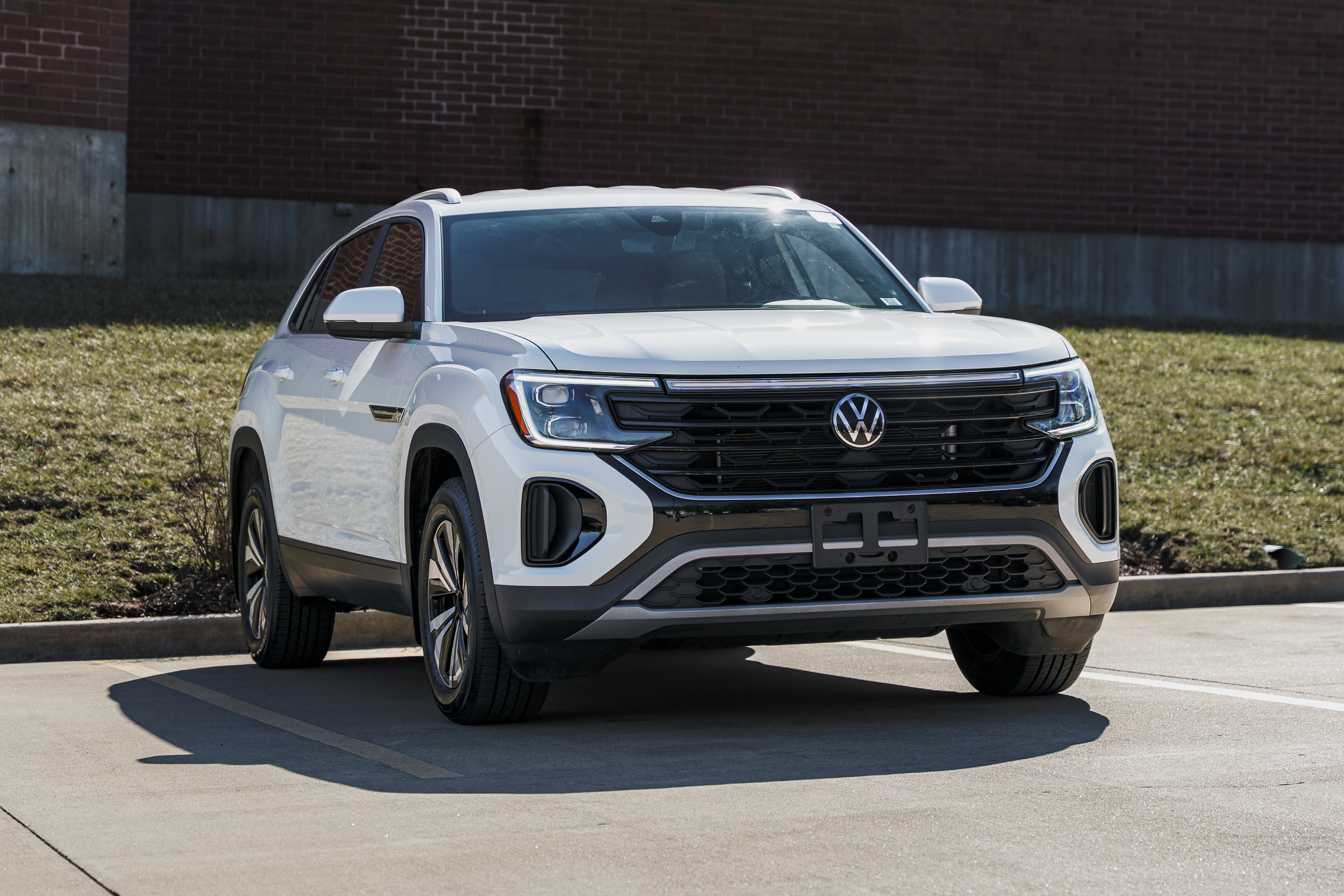 2024 Volkswagen Atlas Cross Sport SE