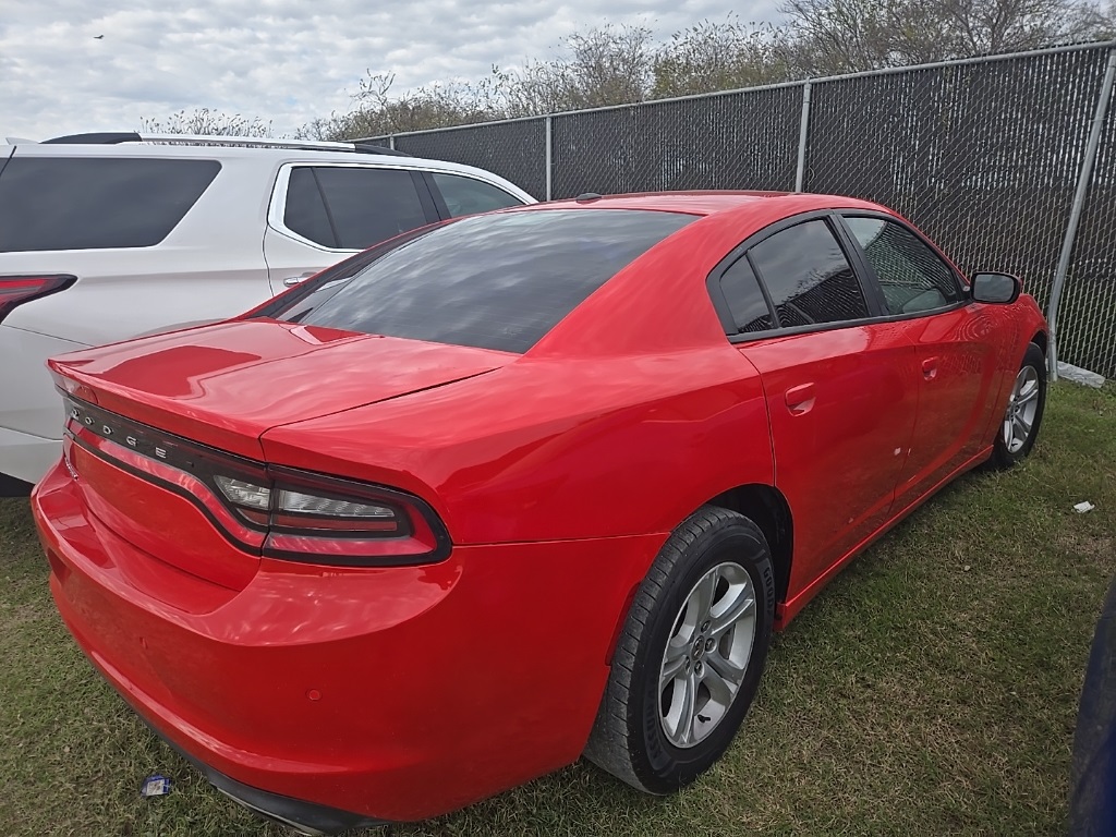 2019 Dodge Charger SXT photo 3