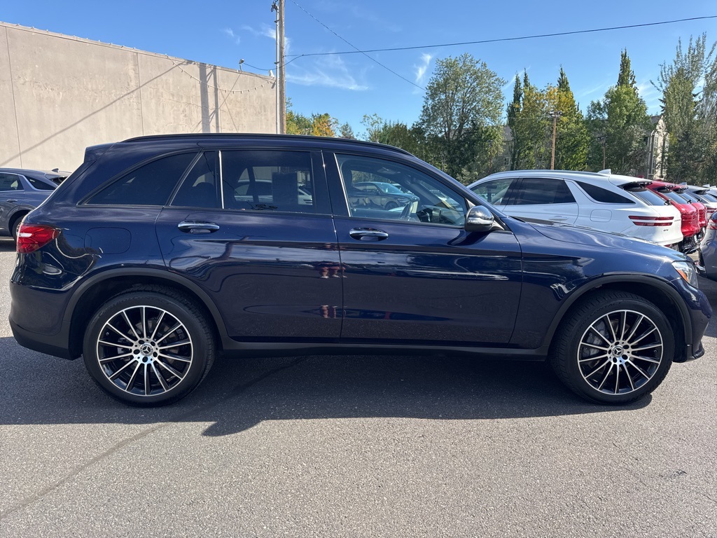2018 Mercedes Benz GLC 300 4MATIC photo 8