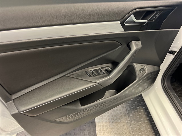 2026 Volkswagen Jetta 1.5T S photo 7