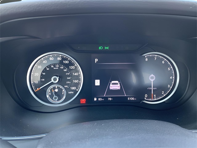 2025 Genesis G70 2.5T photo 25