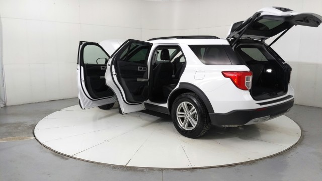 Used 2023 WHITE Ford XLT image 10