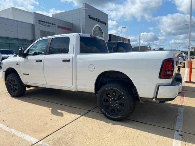 2025 Ram 2500 Big Horn photo 4