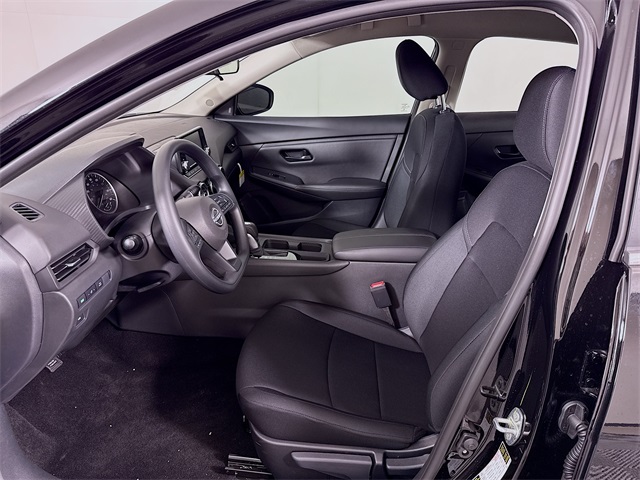 2025 Nissan Sentra S photo 3
