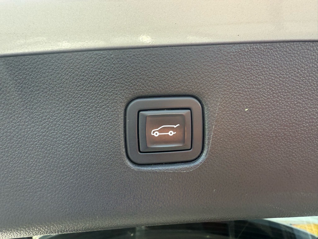 2020 Chevrolet Blazer Premier photo 13