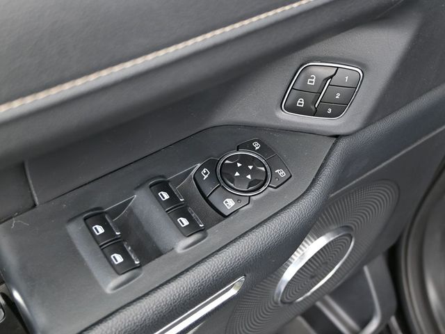 2023 Ford Expedition XLT photo 14